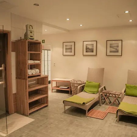 Offenbacher Hof 호텔 4*