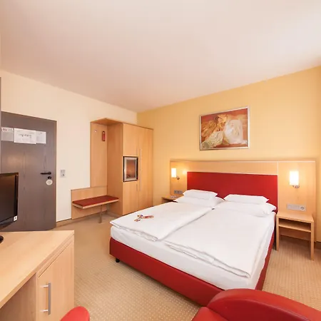 Offenbacher Hof Szálloda 4*