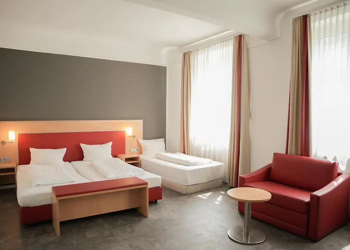 Отель Offenbacher Hof 4*