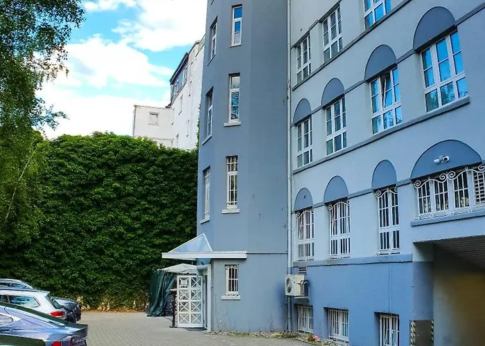 Отель Offenbacher Hof 4*