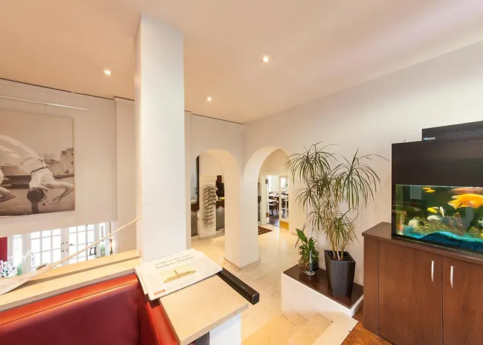 Отель Offenbacher Hof